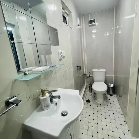 Apartman 21 *